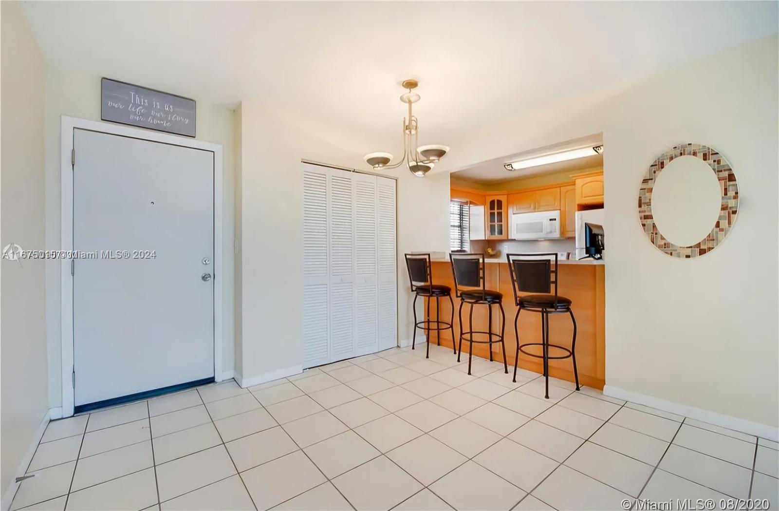 PINESIDE CONDO NO 1 - Residential