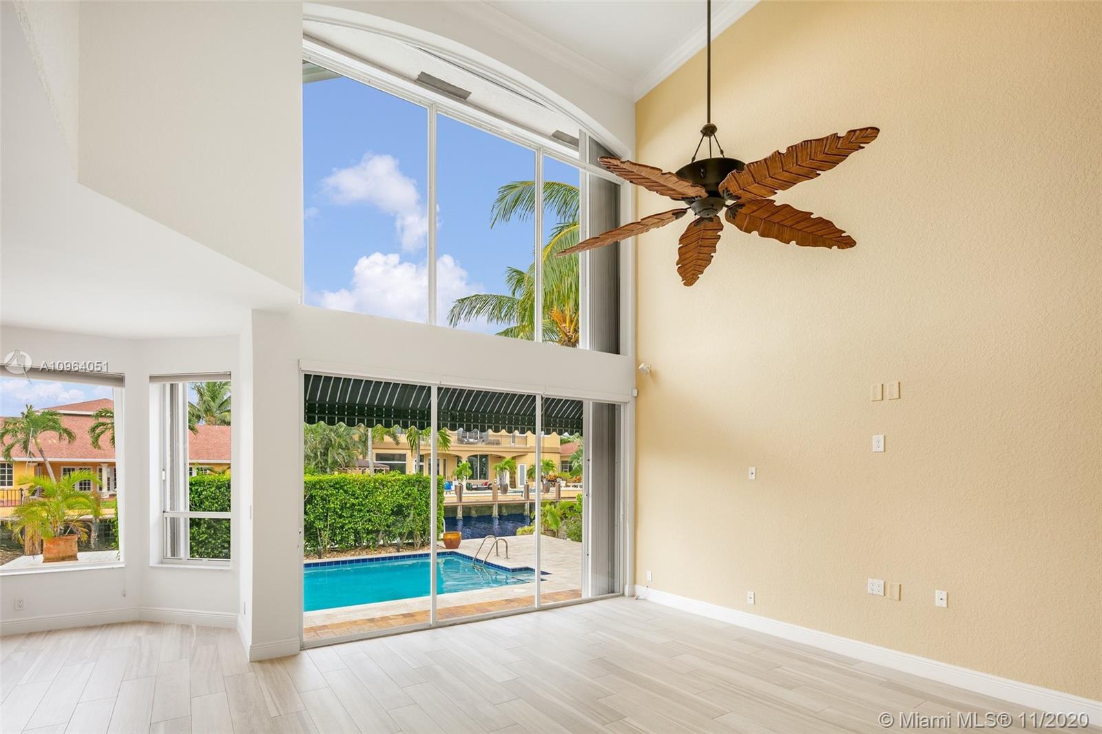 TROPIC ISLE 2ND SEC - Residential