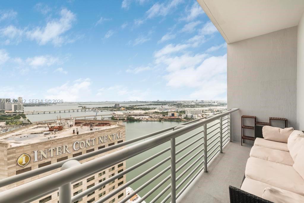 ONE MIAMI EAST CONDO - Residential Lease