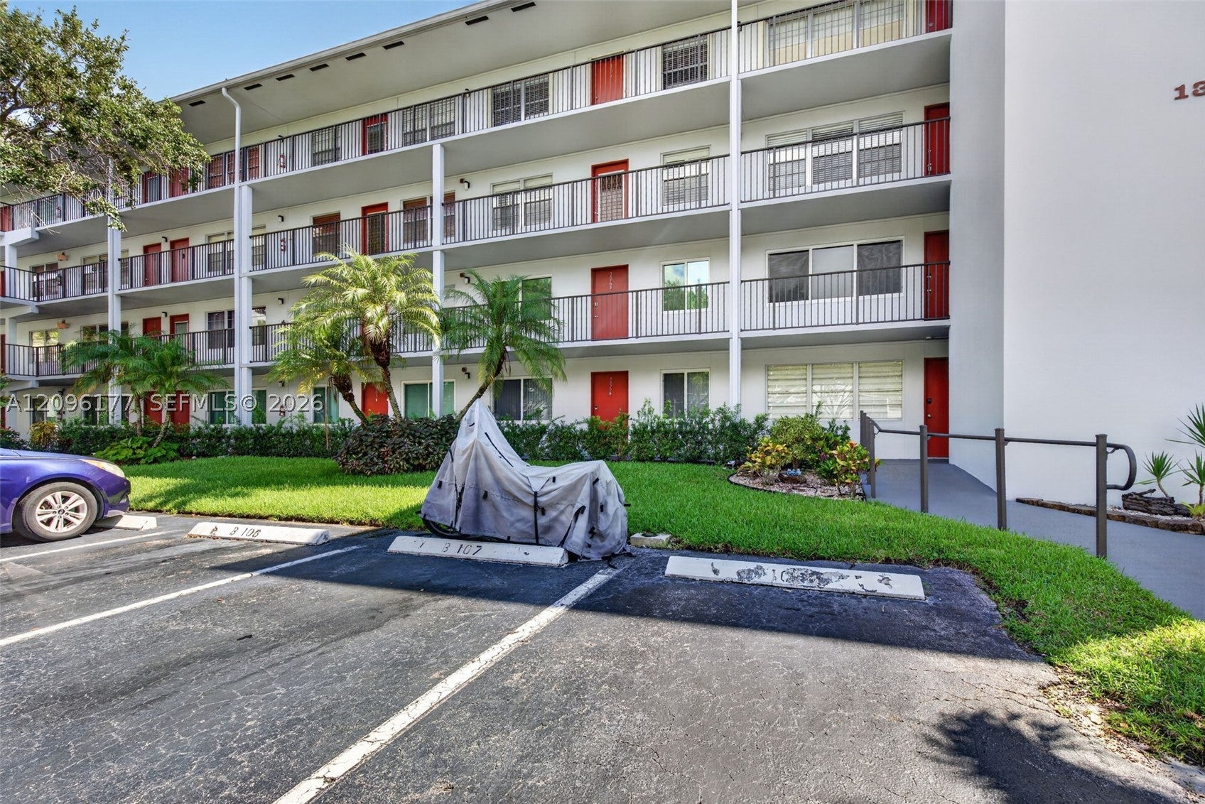 View photos, virtual tours, details... 1301 SW 134th Way 108B