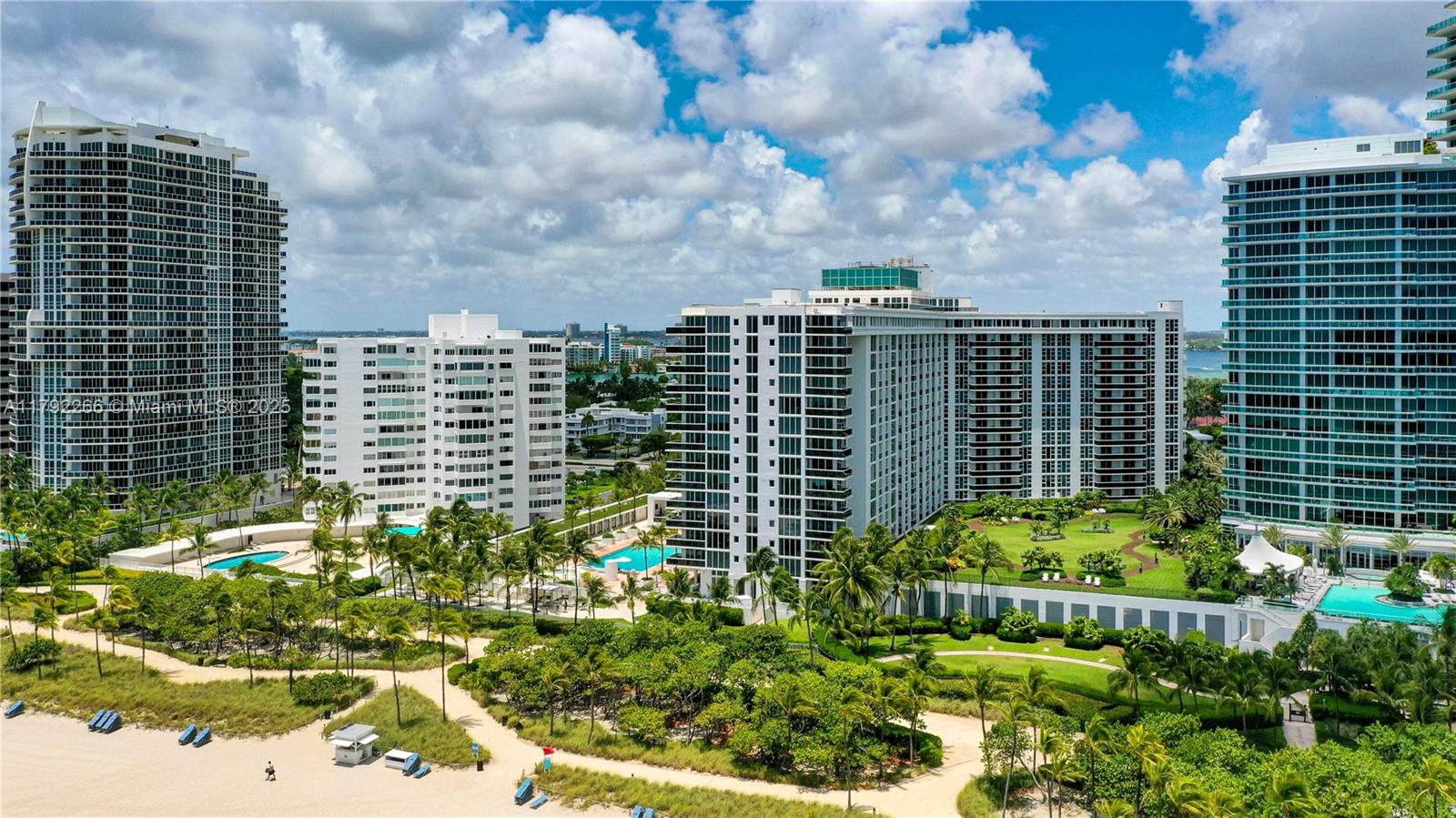 10275 Collins Ave 224