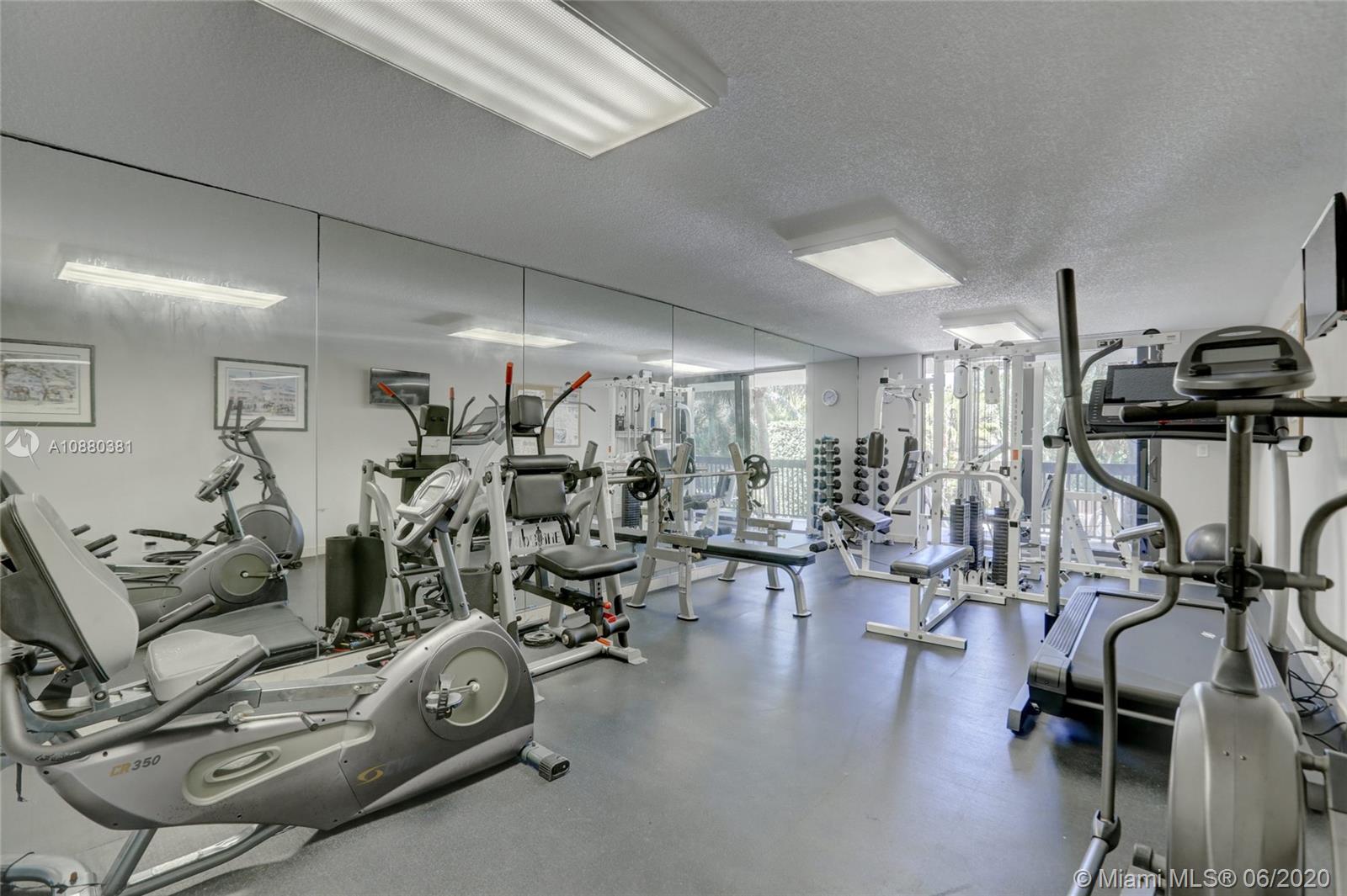 NORTH BEACH CONDO - Residential