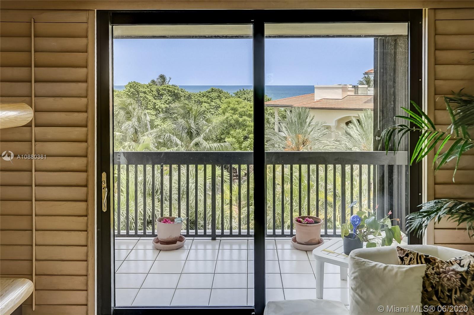 NORTH BEACH CONDO - Residential