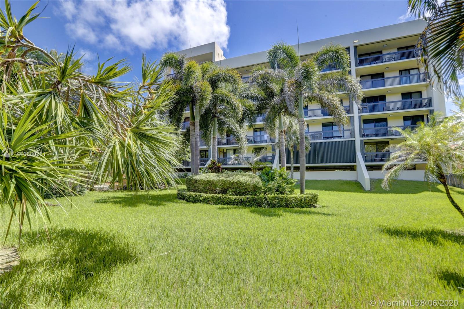 NORTH BEACH CONDO - Residential