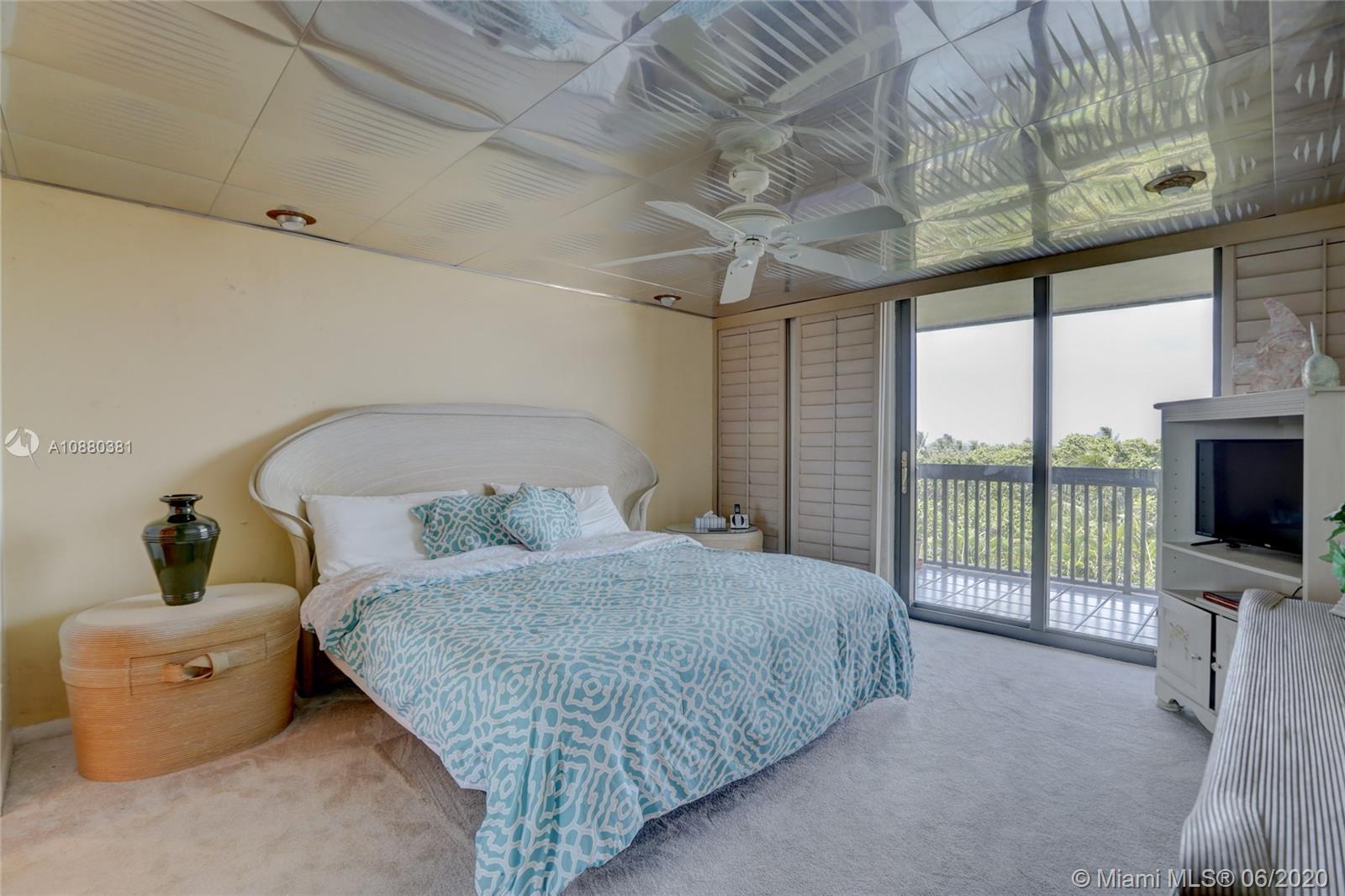 NORTH BEACH CONDO - Residential