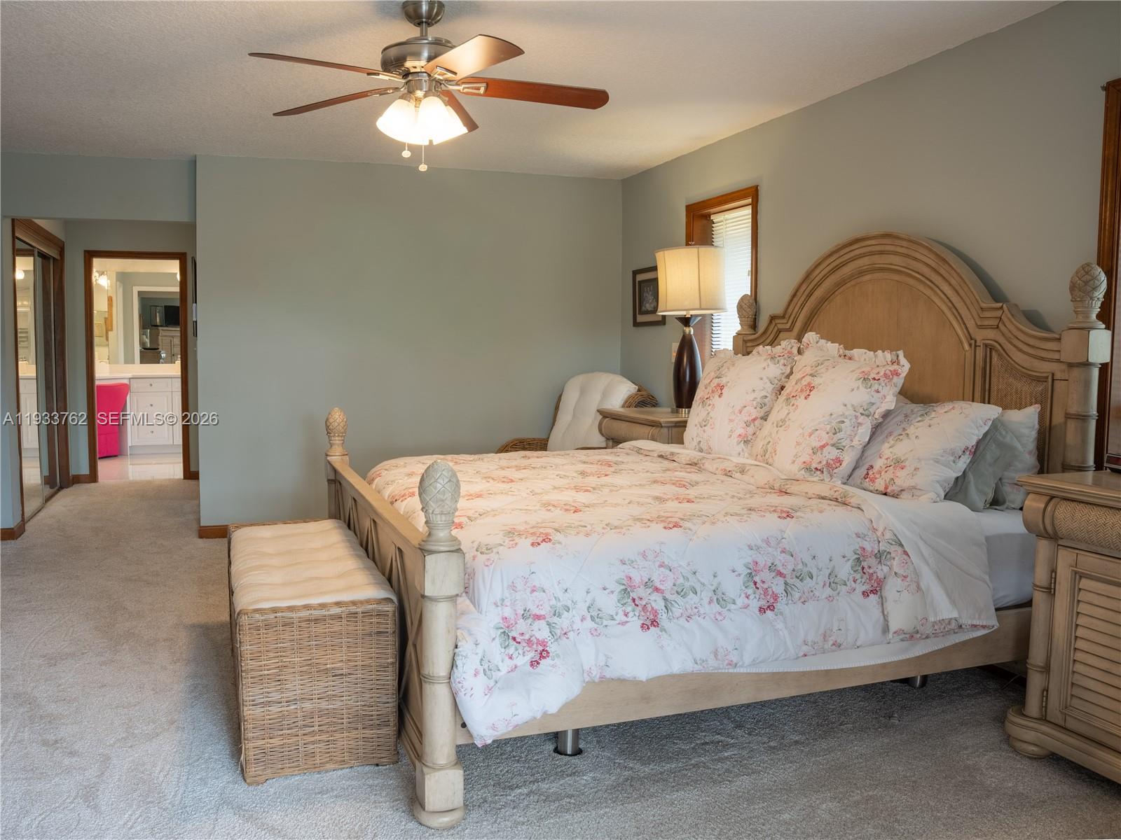 THE LINKS - Residential