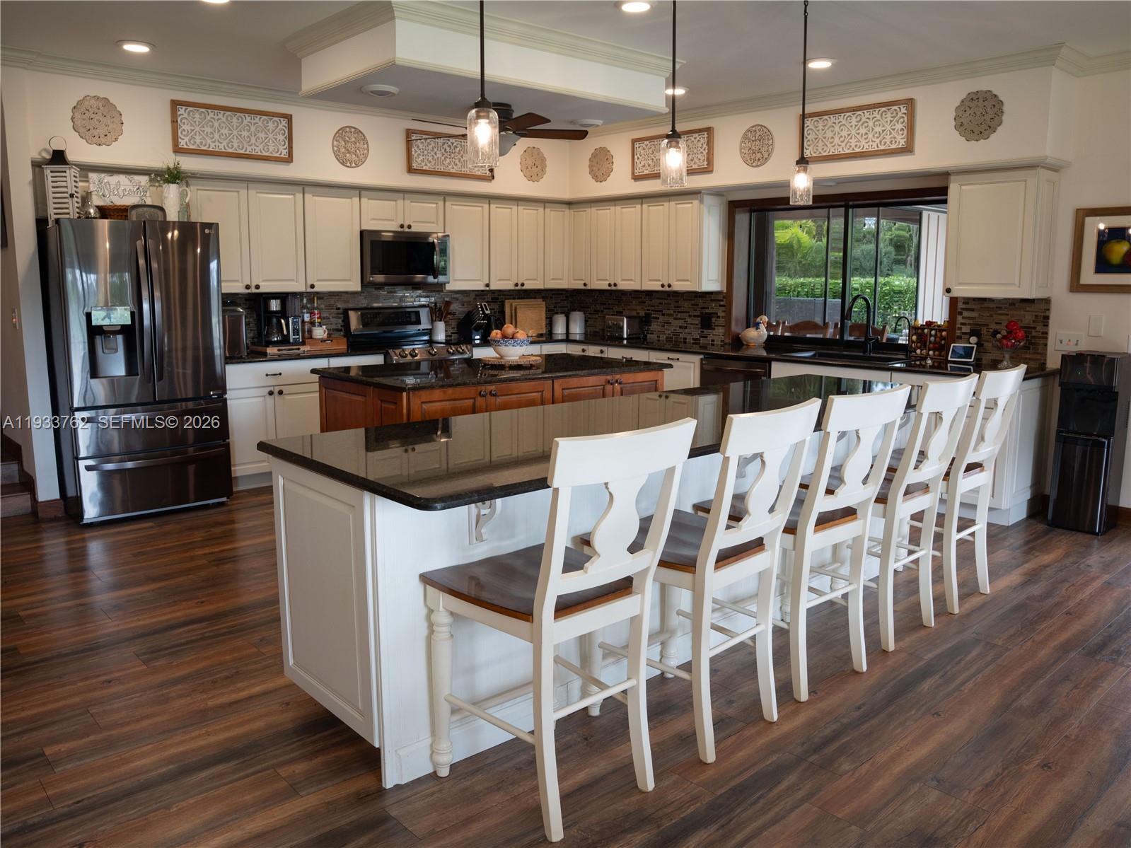 THE LINKS - Residential