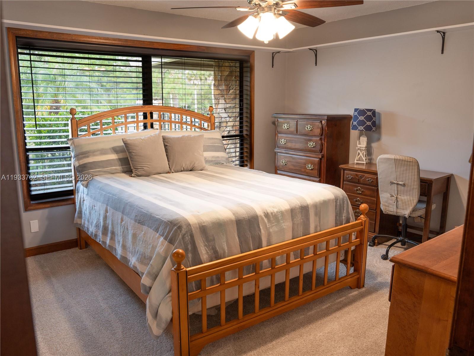 THE LINKS - Residential