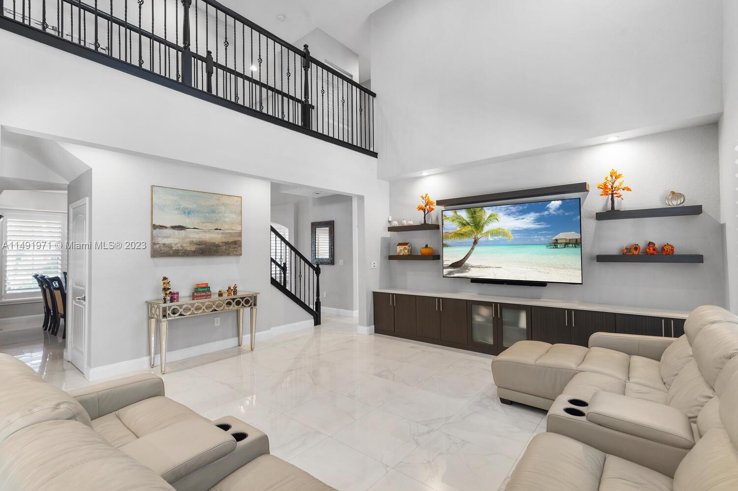 BONITA GRAND ESTATES SOUT - Residential