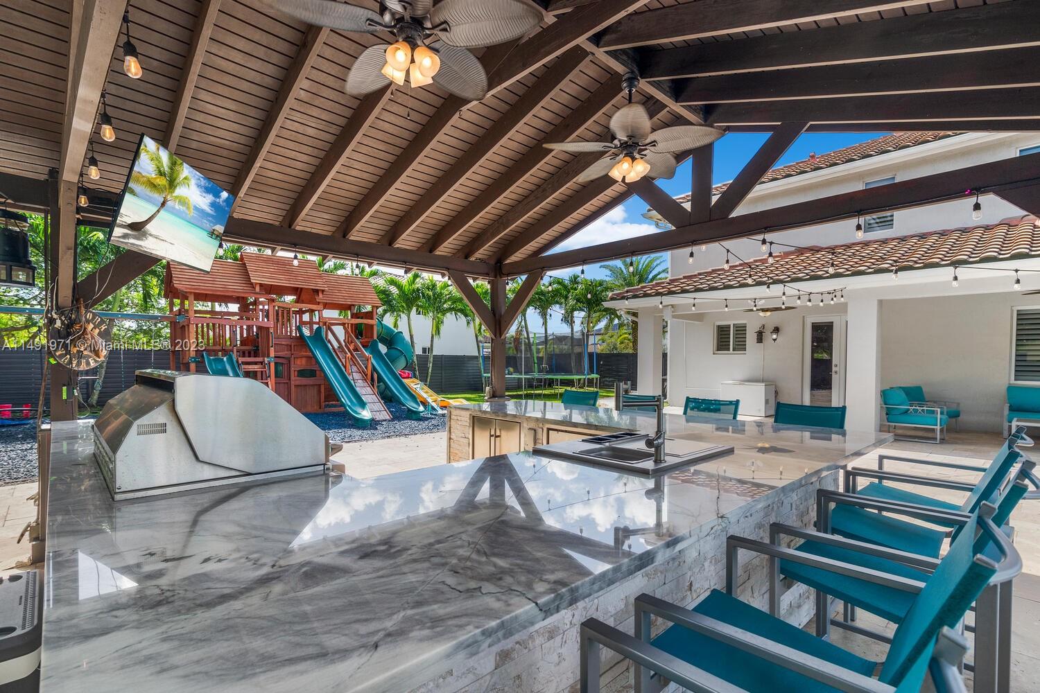 BONITA GRAND ESTATES SOUT - Residential