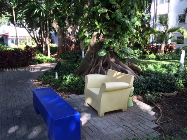 NIRVANA CONDO NO ONE COND - Residential