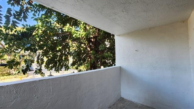 NIRVANA CONDO NO ONE COND - Residential