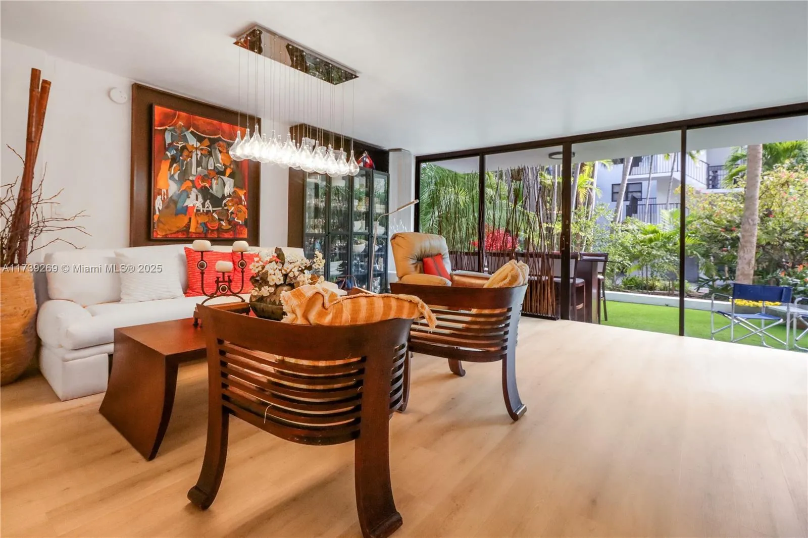 Key Biscayne, Florida 33149, United States, 3 Bedrooms Bedrooms, ,2 BathroomsBathrooms,Residential,Active,9149