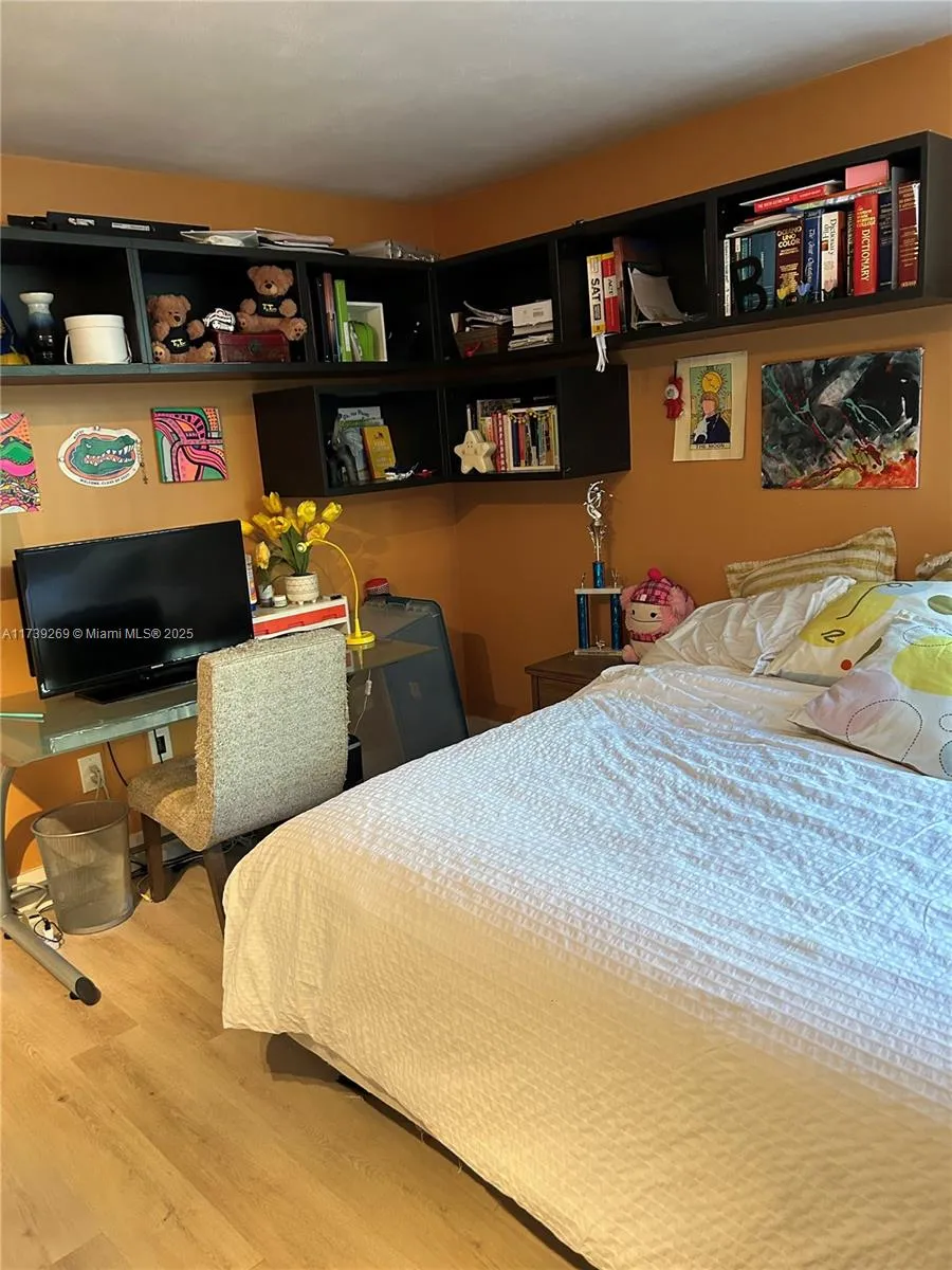 Key Biscayne, Florida 33149, United States, 3 Bedrooms Bedrooms, ,2 BathroomsBathrooms,Residential,Active,9149