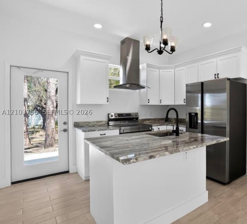 2906 W 52 st