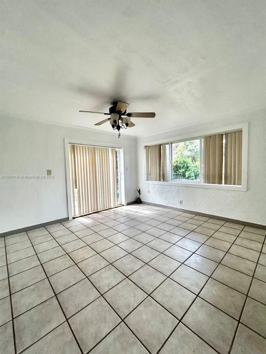 LAUDERDALE VILLAS - Residential Lease