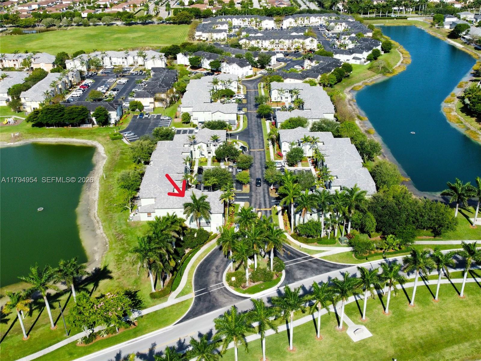 FIJI CONDO NO 3 - Residential