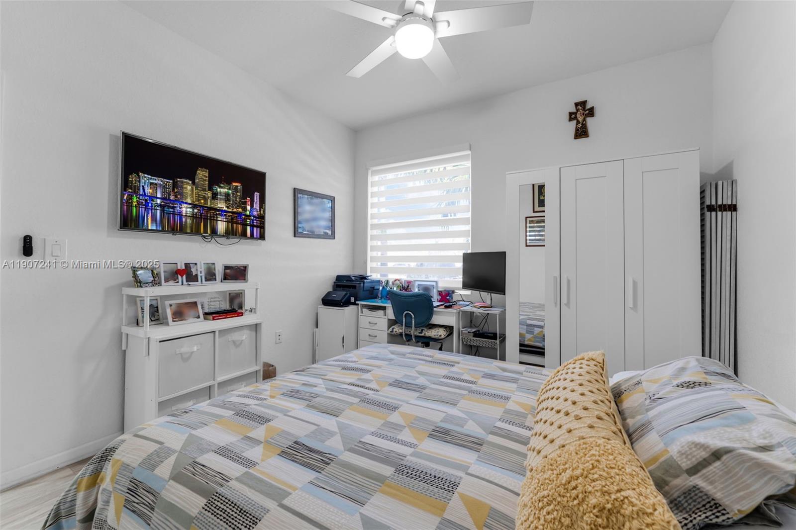 A H AT TURNPIKE SOUTH SEC - Residential