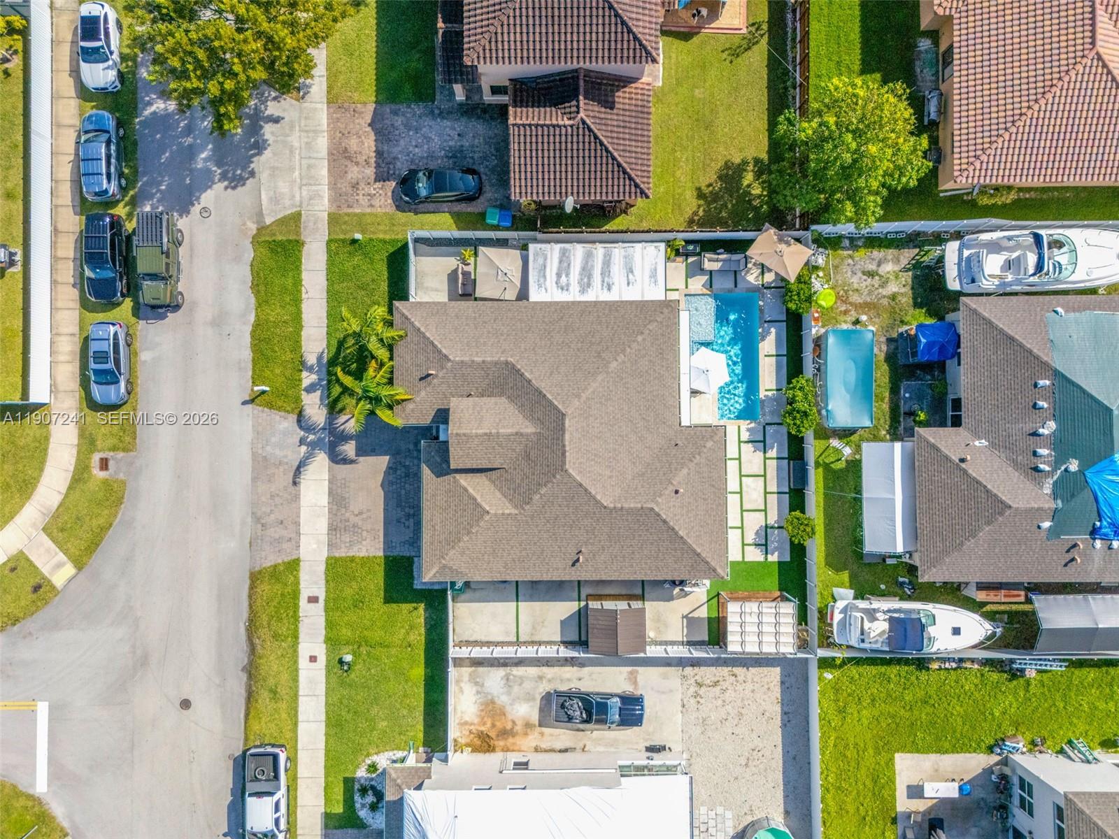 A H AT TURNPIKE SOUTH SEC - Residential