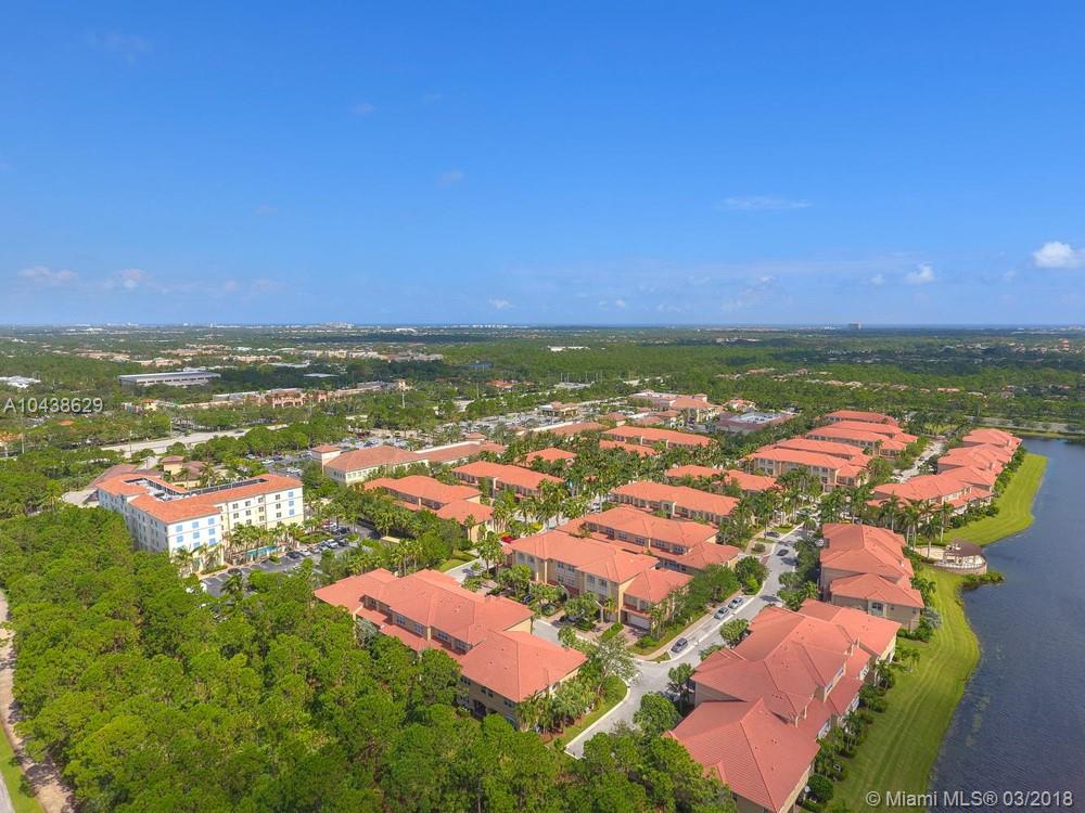 CIELO TOWNHOMES AT SHOPS - Residential Lease