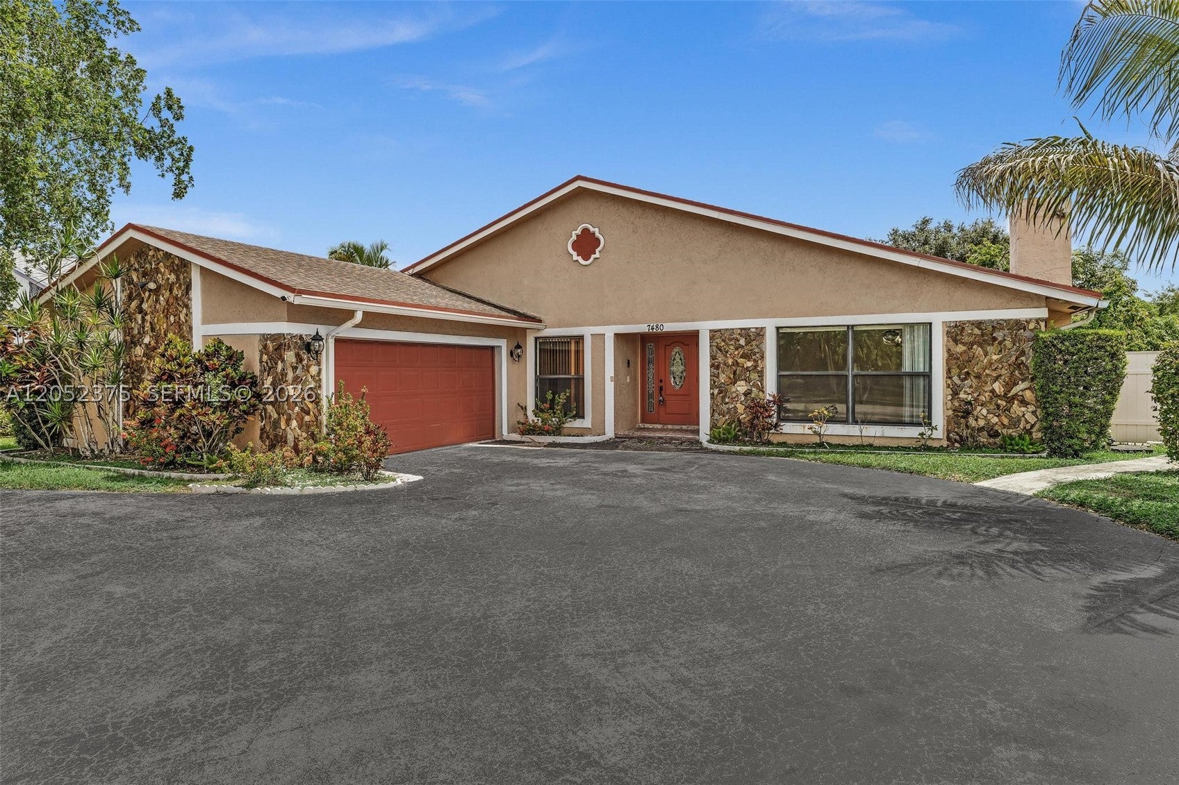 7480 NW 37th Ct