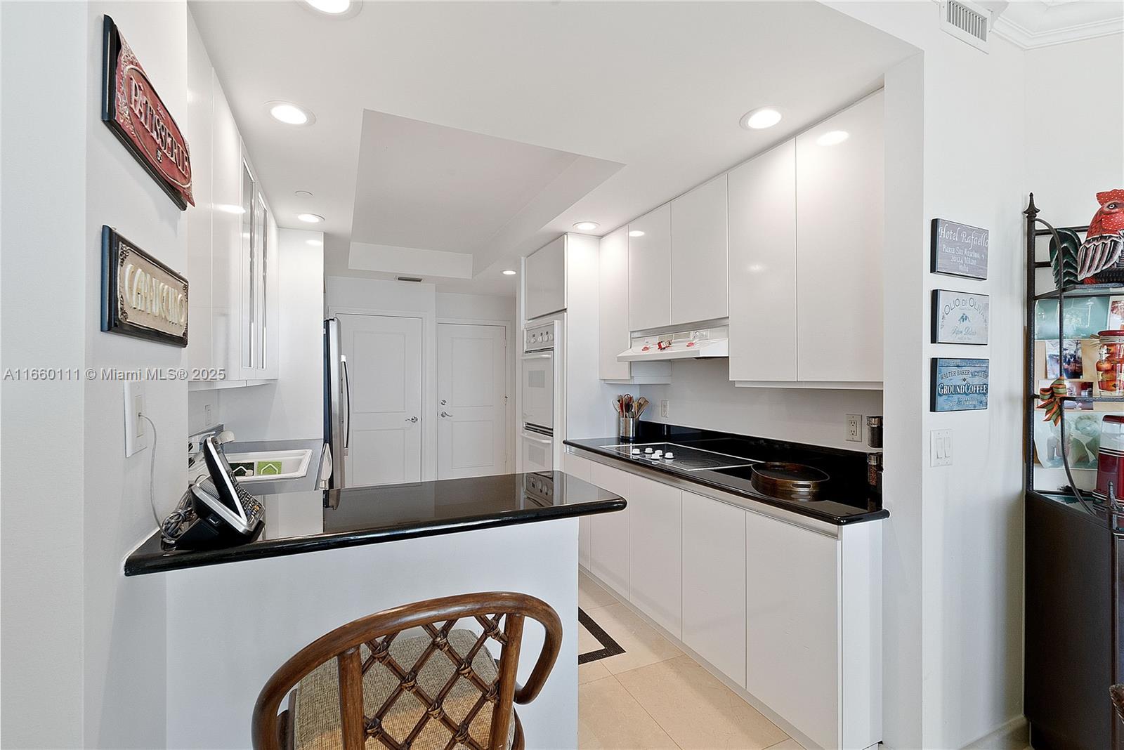 ATLANTIC III AT THE POINT - Residential Lease