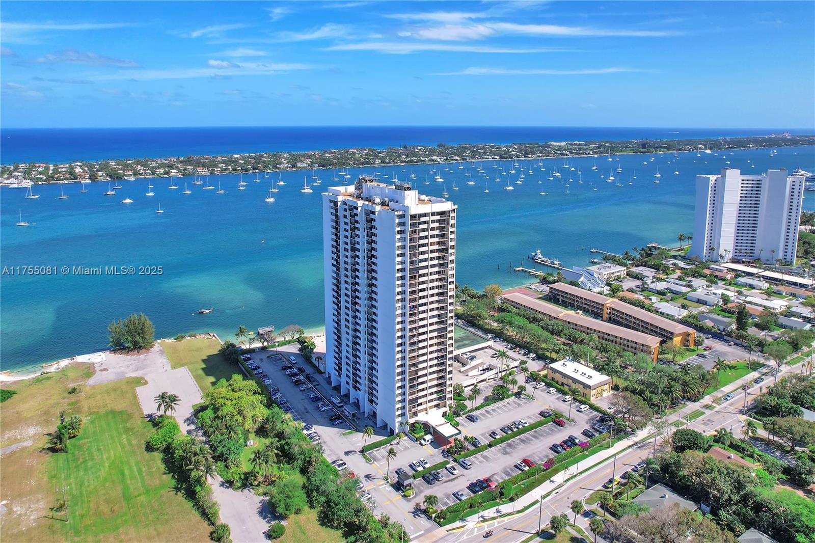 5600 N Flagler Dr 304