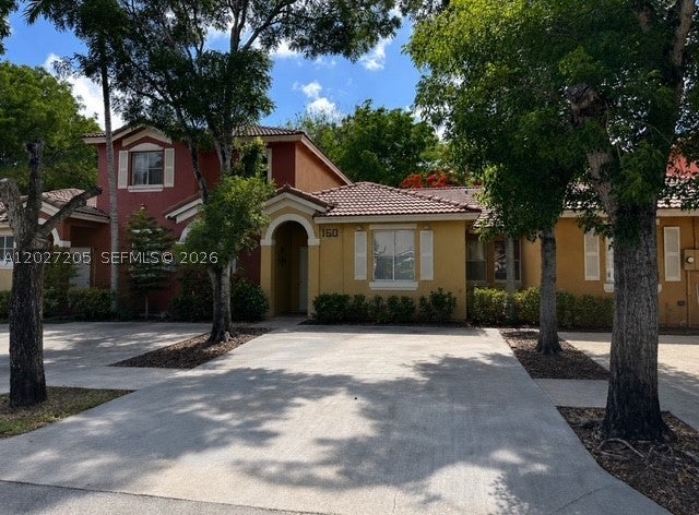 160 SW 16th Ave