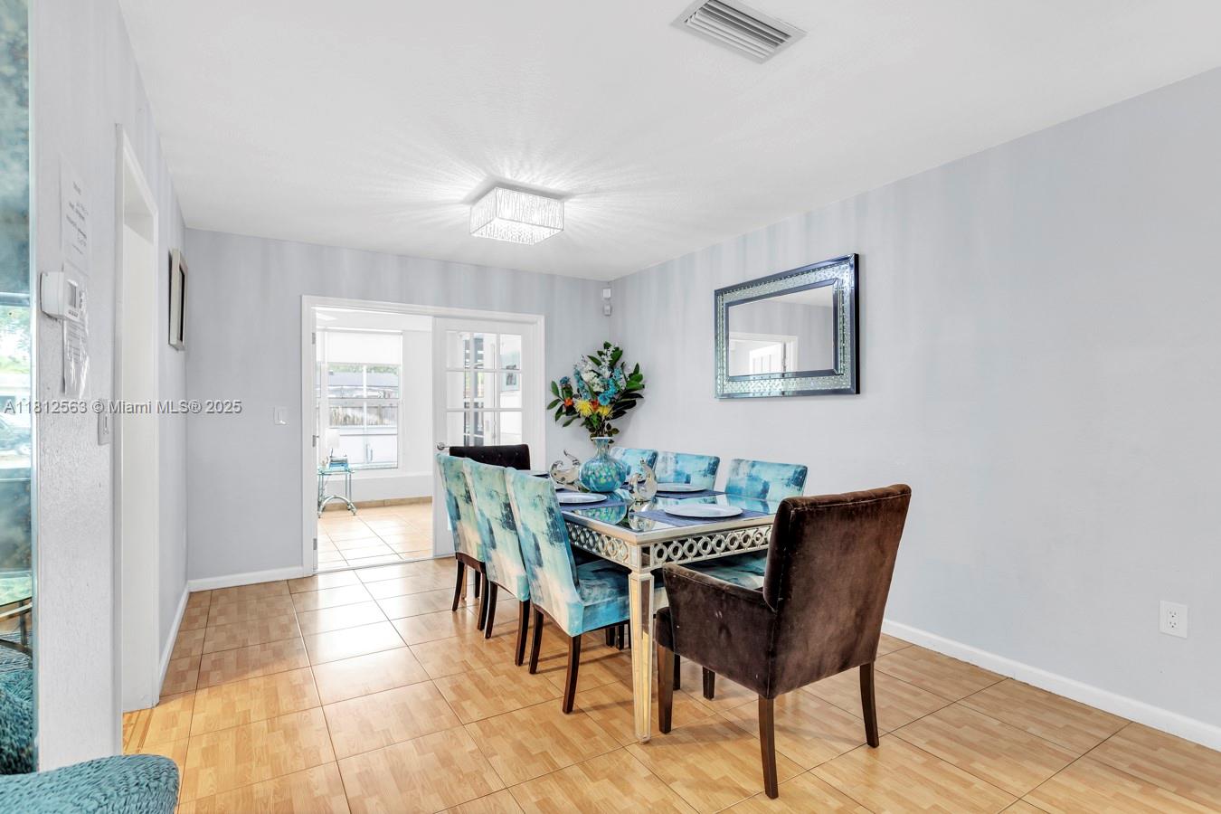 BOULEVARD HEIGHTS - Residential