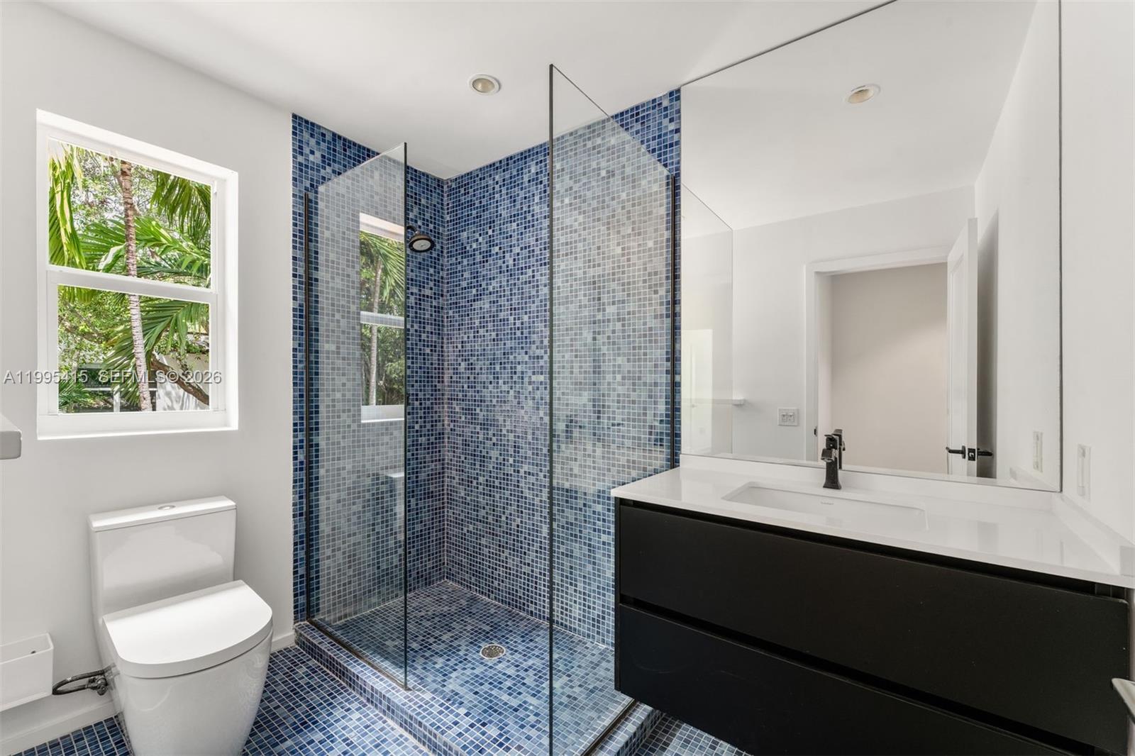 LA GORCE GOLF SUB - Residential Lease