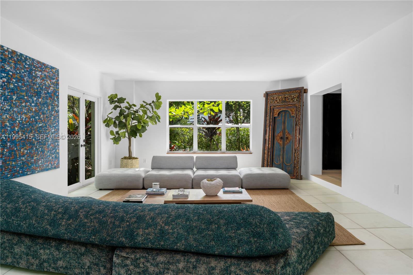 LA GORCE GOLF SUB - Residential Lease