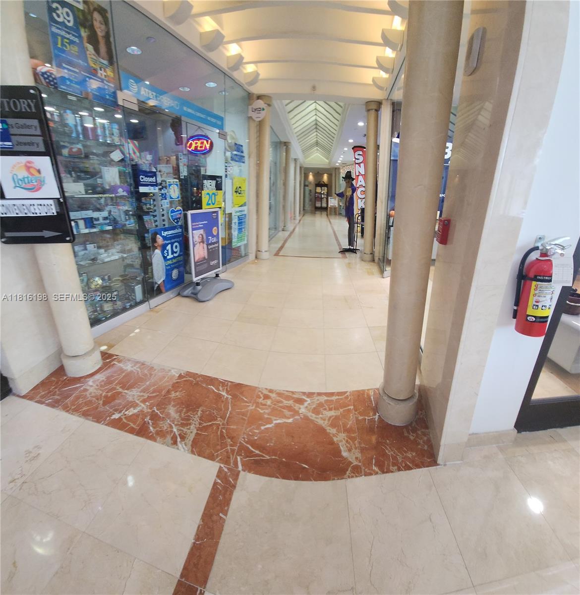 THE AVENTURA BEACH CLUB C - Residential