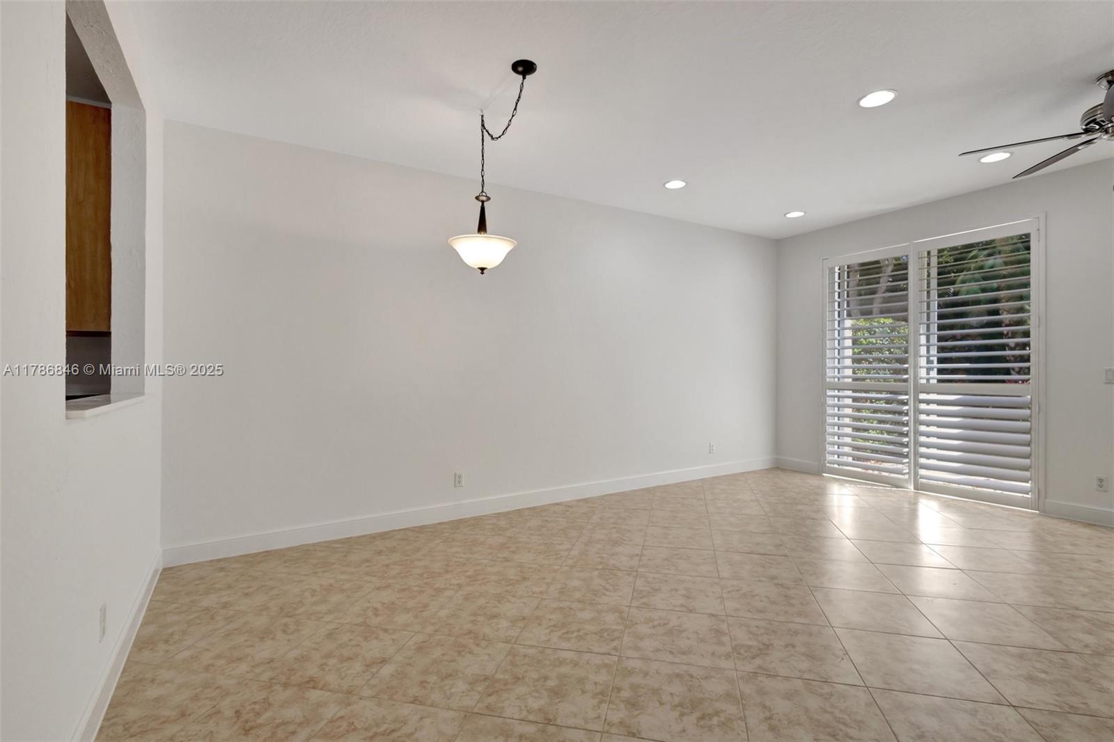 16121 Poppyseed Cir 1702
