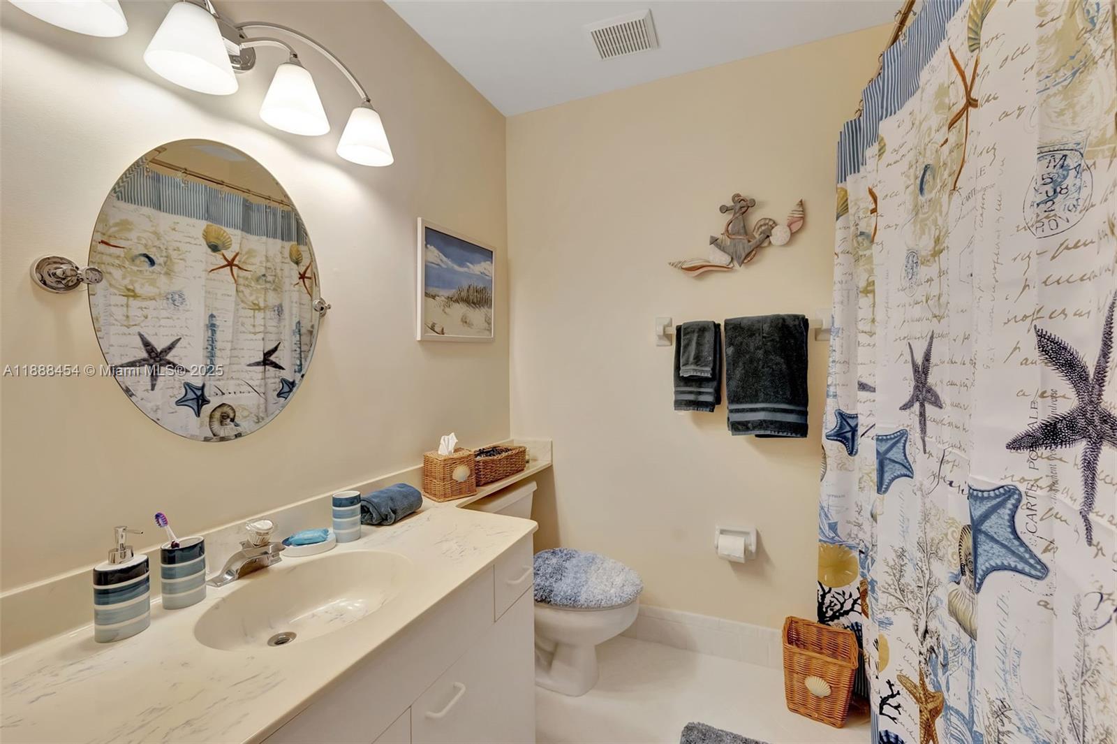 BAYPORT VILLAGE C CONDO - Residential
