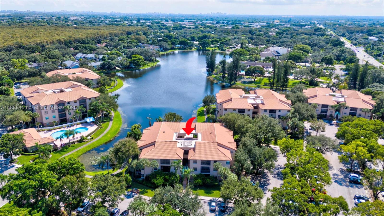 BAYPORT VILLAGE C CONDO - Residential