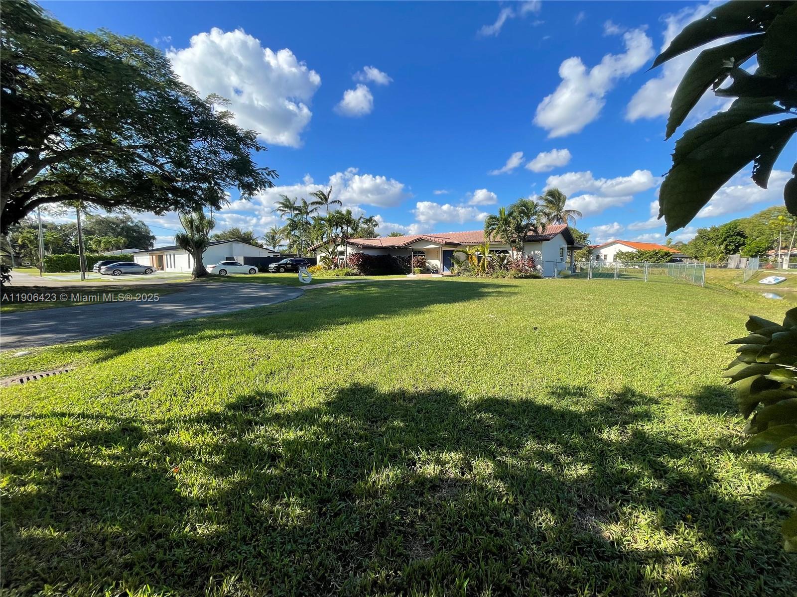 CONTINENTAL HOMES 1ST ADD - Residential