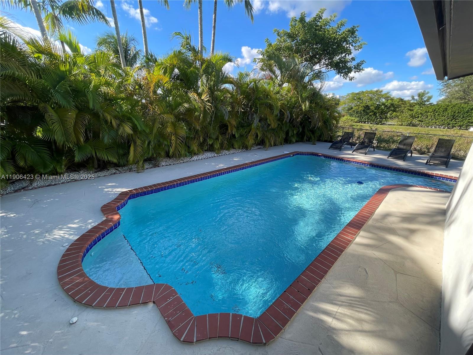 CONTINENTAL HOMES 1ST ADD - Residential