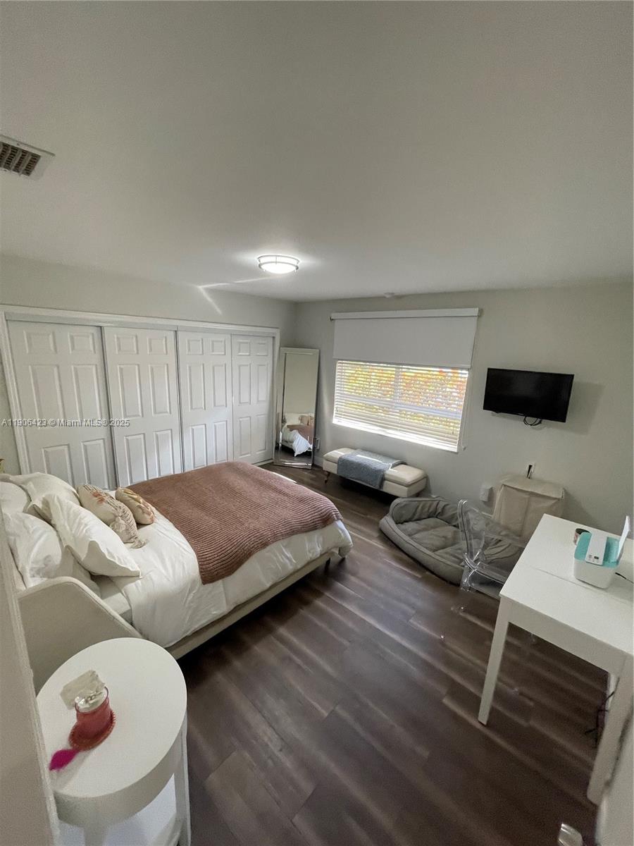 CONTINENTAL HOMES 1ST ADD - Residential