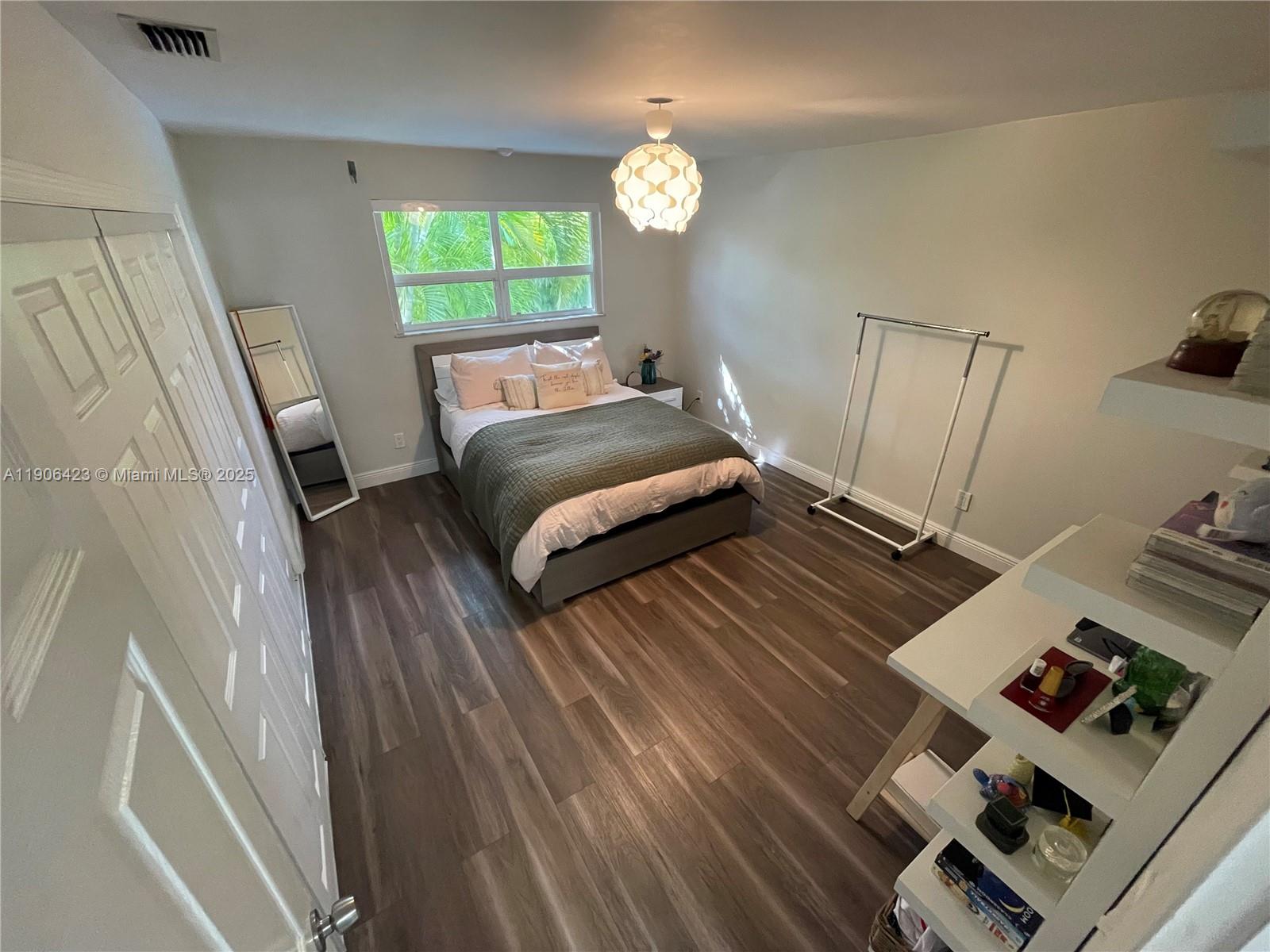 CONTINENTAL HOMES 1ST ADD - Residential