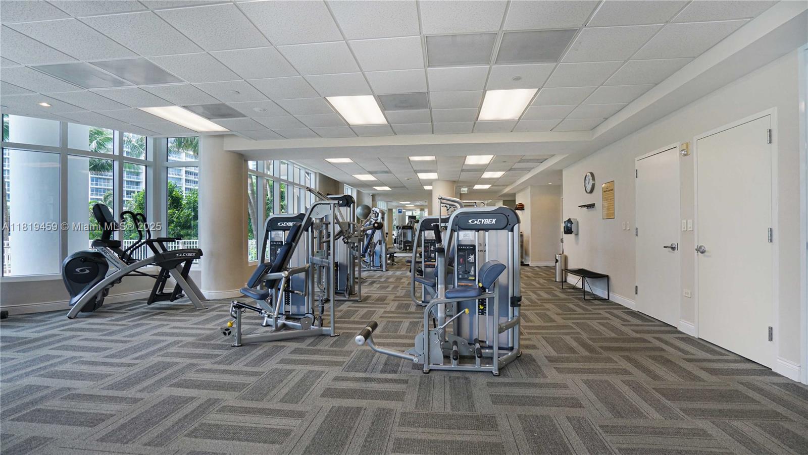 COURTS BRICKELL KEY CONDO - Residential