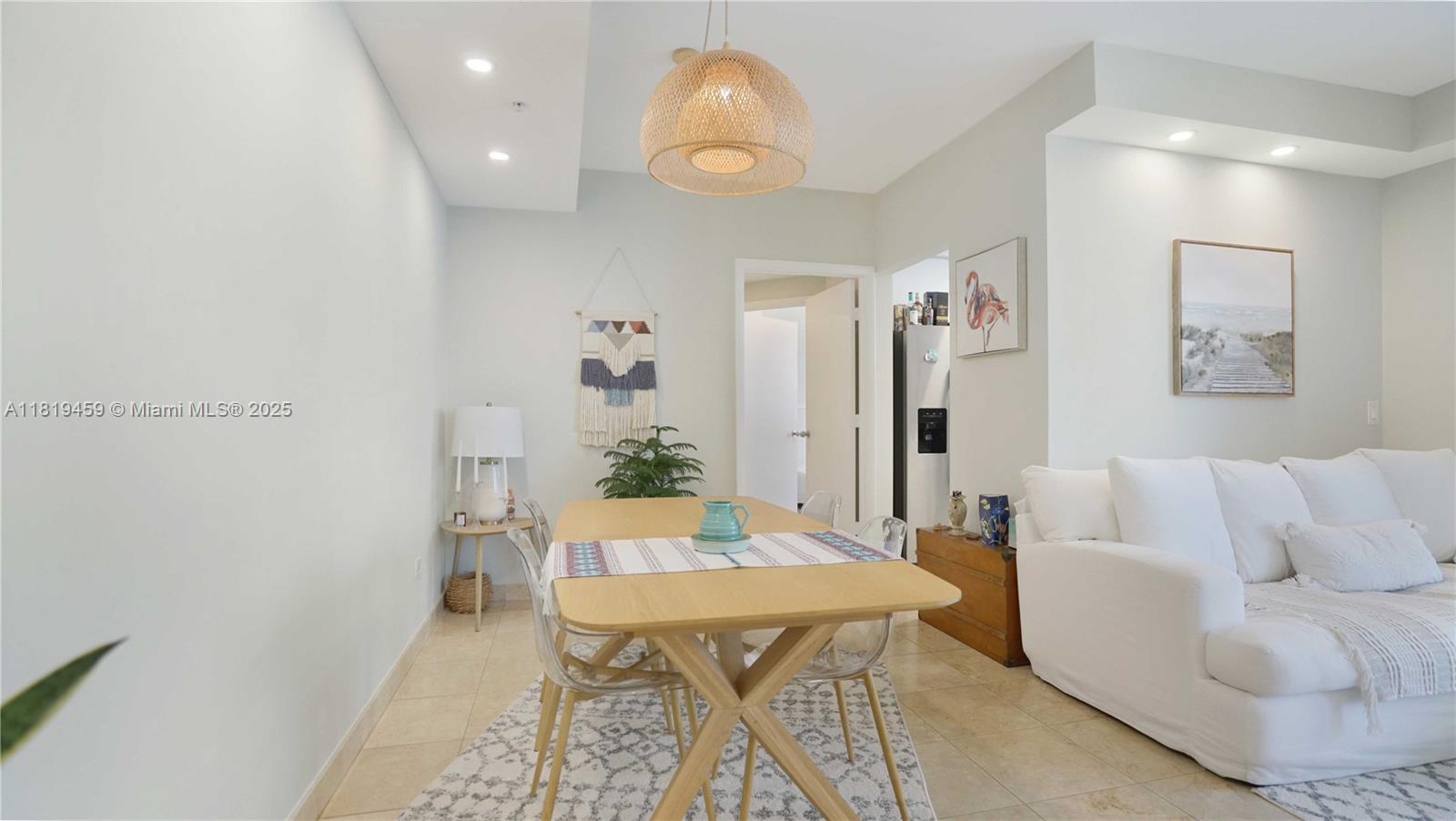 COURTS BRICKELL KEY CONDO - Residential