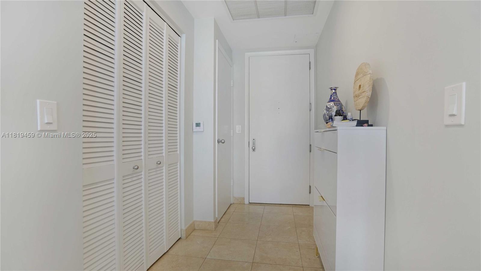 COURTS BRICKELL KEY CONDO - Residential