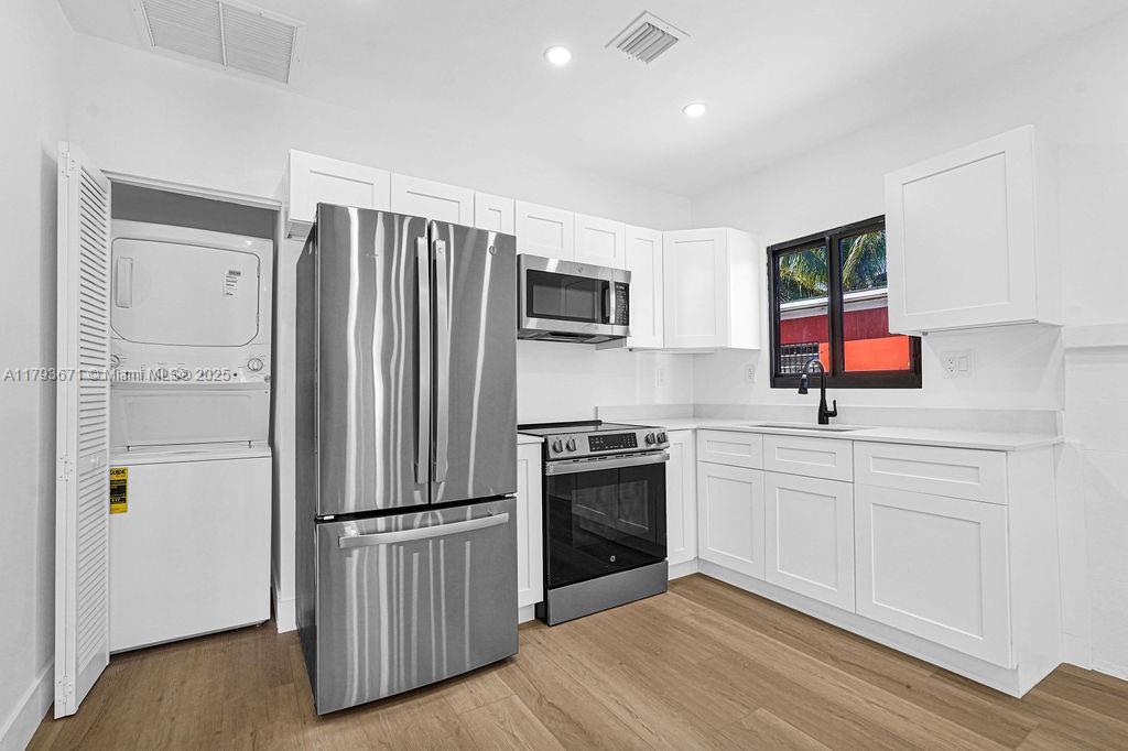 3040 NW 13th Ave 2