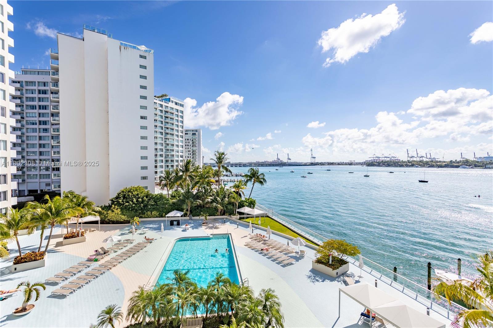 MIRADOR 1200 CONDO - Residential