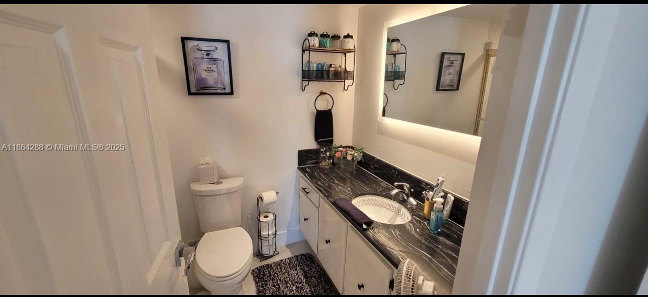 DEL PRADO MARINA - Residential Lease