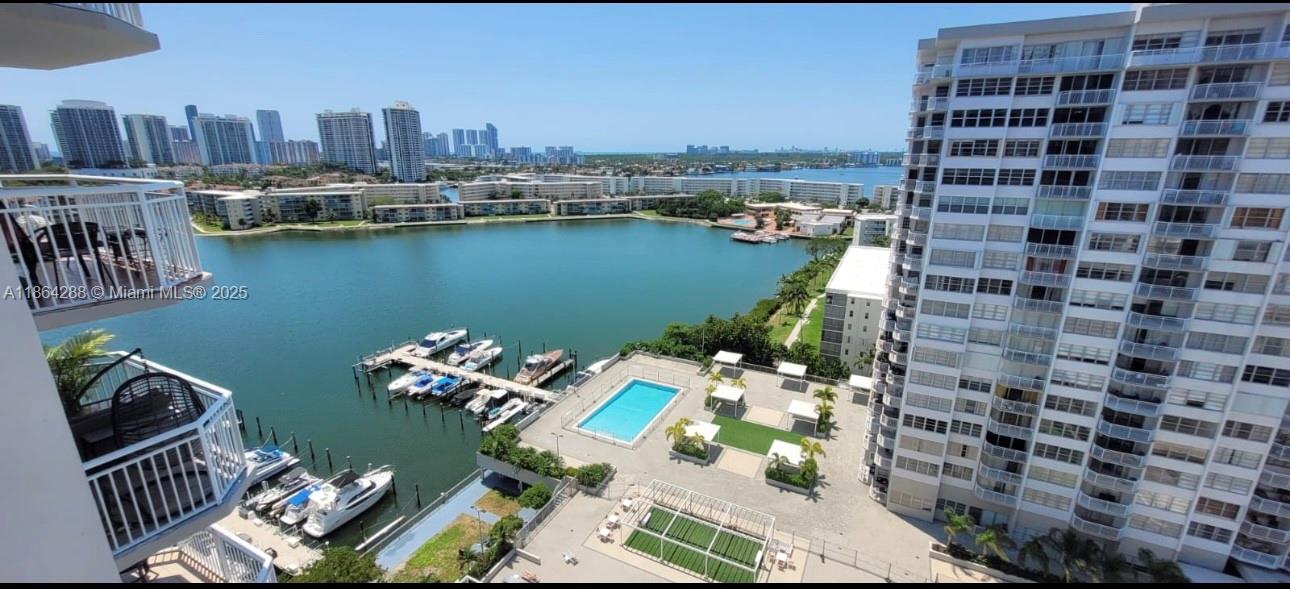 DEL PRADO MARINA - Residential Lease