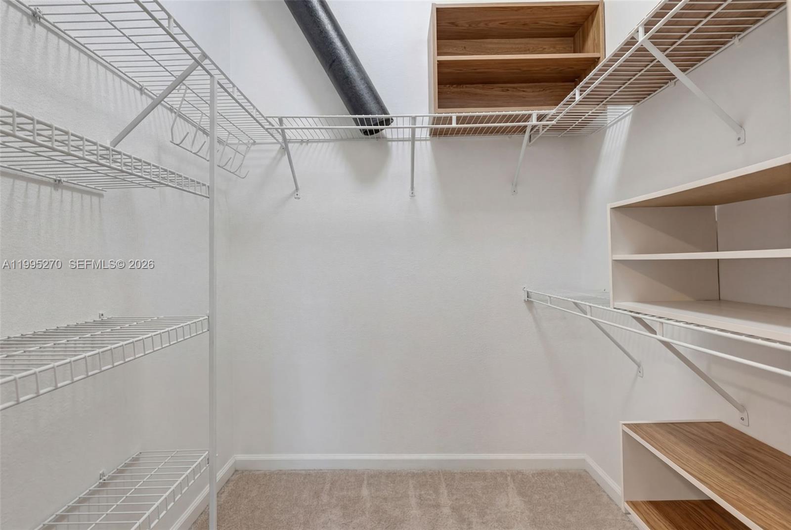 RADIUS CONDO - Residential Lease