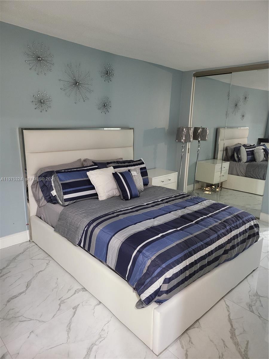 RODMAN OF HOLLYWOOD CONDO - Residential