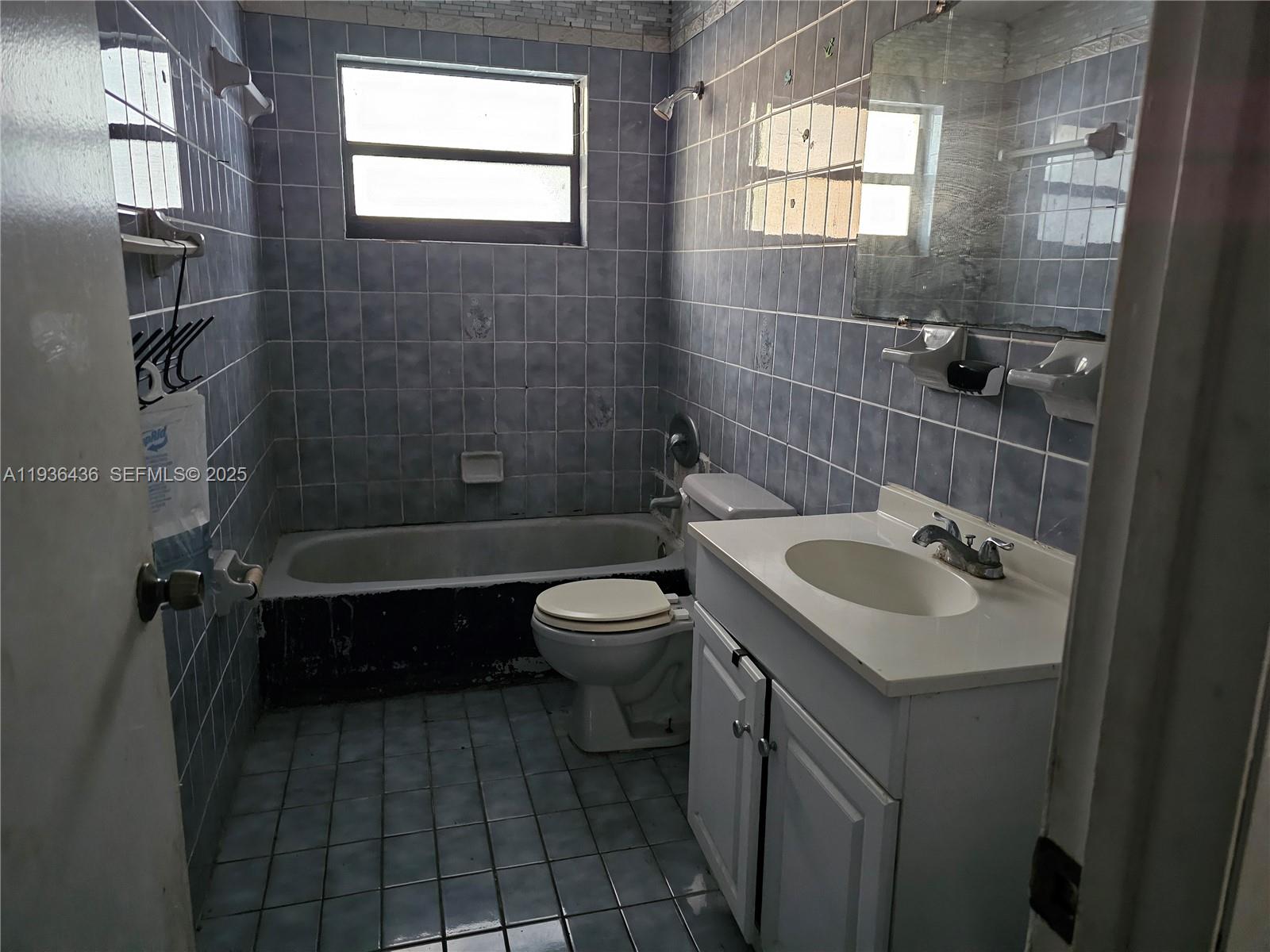 GOLDEN GLADES PARK 2ND AD - Residential