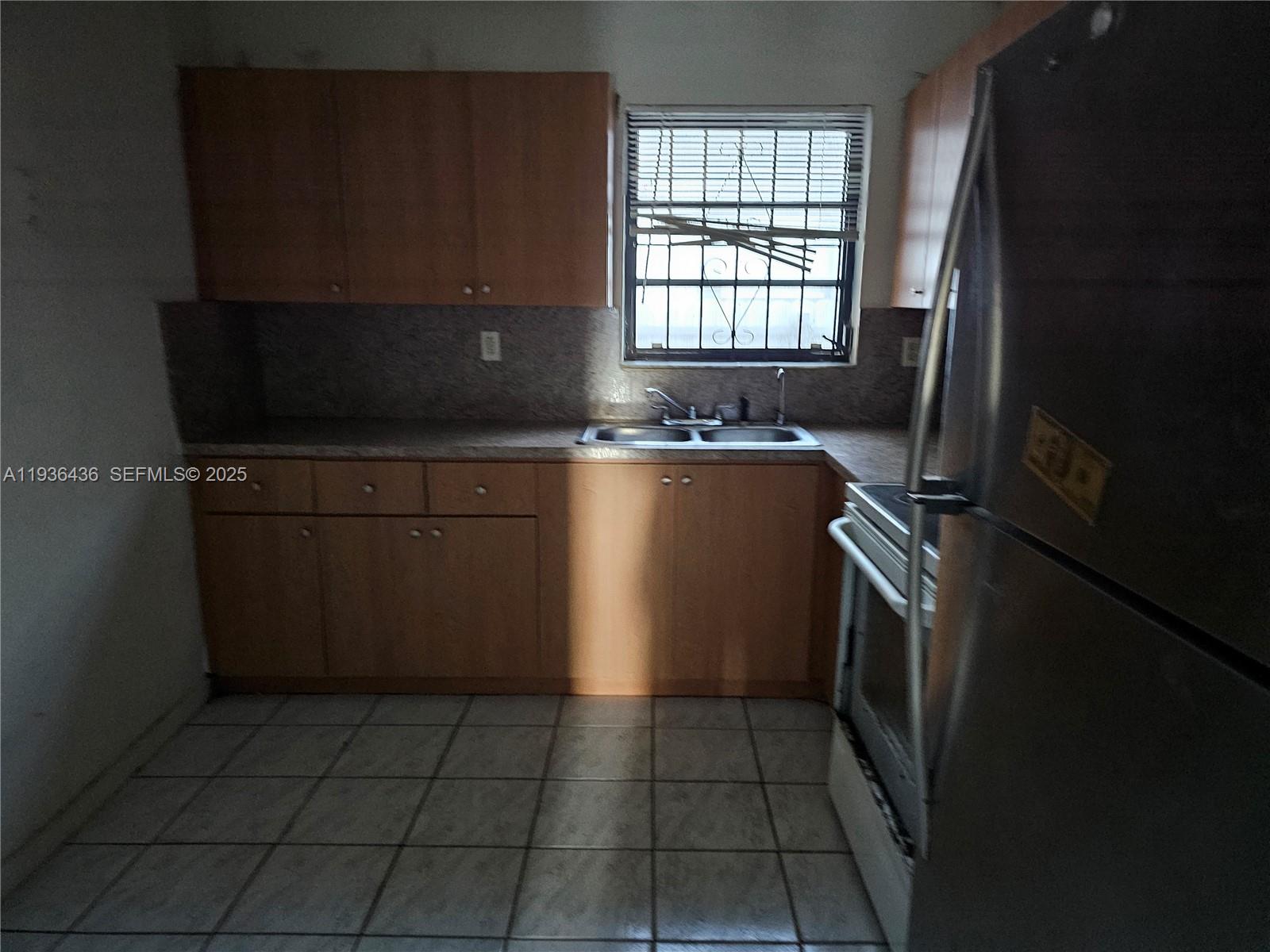 GOLDEN GLADES PARK 2ND AD - Residential